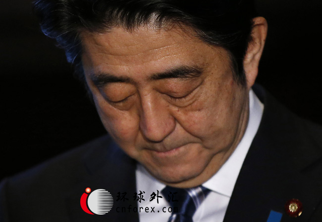 “安倍经济学”迷失方向 消费者购便宜货度日